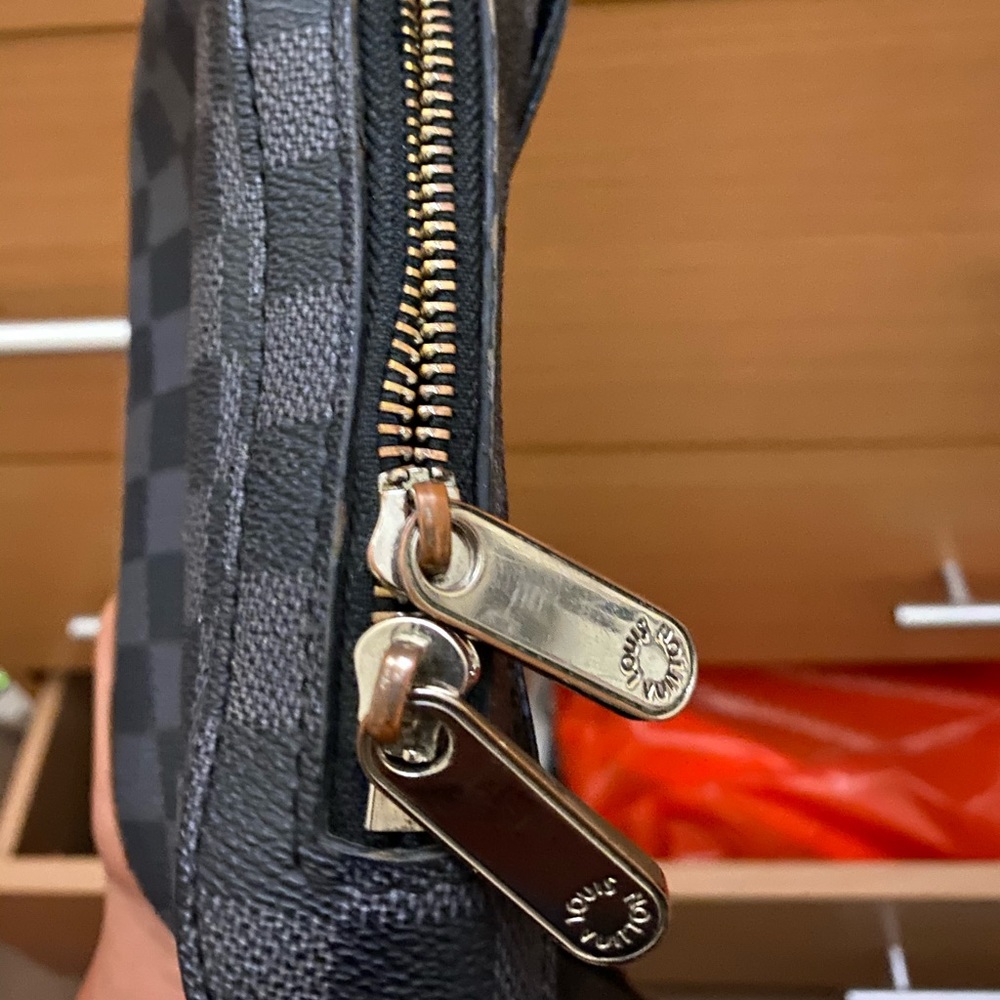 Louis Vuitton Sing bag